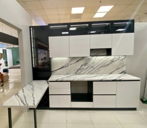 Кухня : Black-White Кухня : Black-White